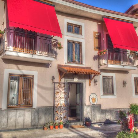 Villa Donna Fausta 아제롤라 외부 사진